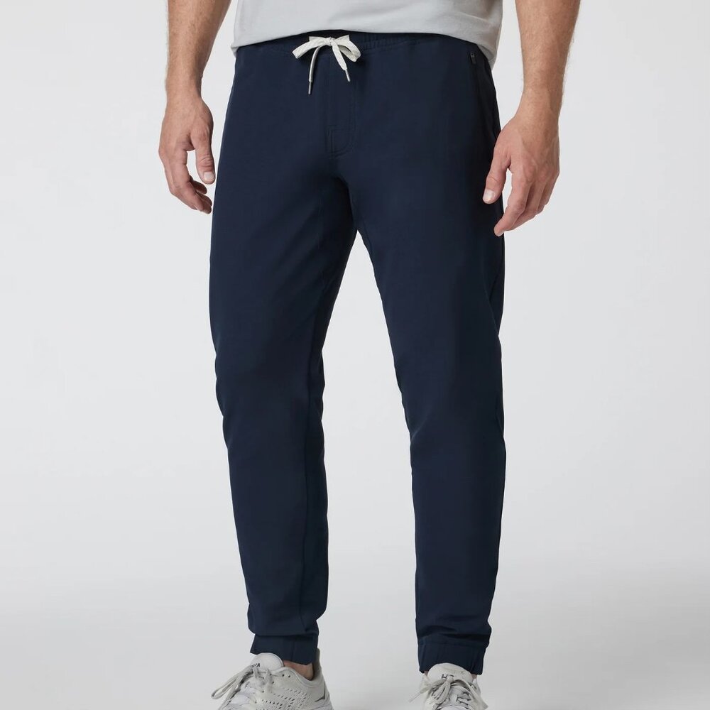Vuori Transit Jogger in Black Size Large